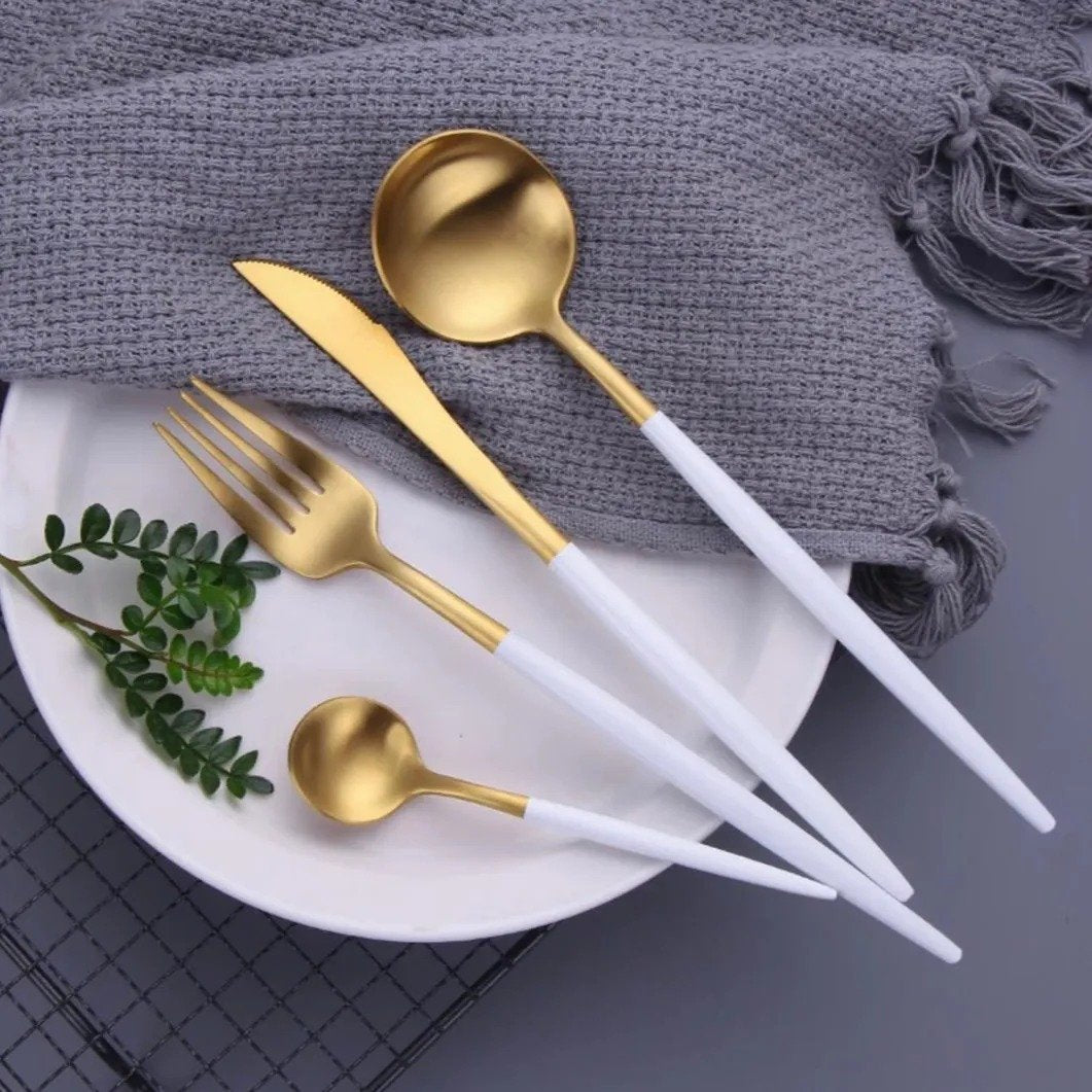 Two Tone 6-Piece Flatware Set